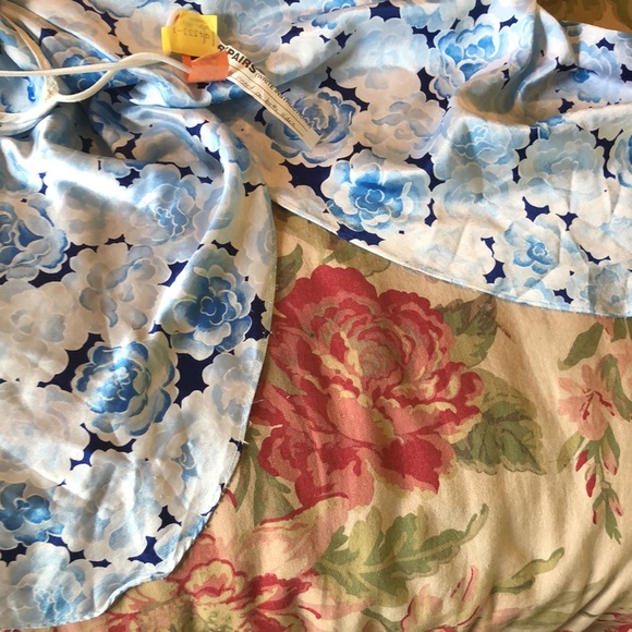 Vintage CHRISTIAN DIOR size M/L Silk Floral Long Nightie Classic Gown Blue White - Picture 14 of 16